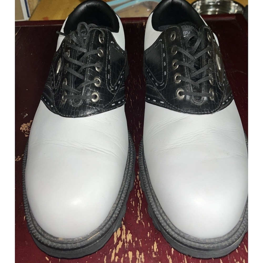 Hi-Tec V-Lite Typhoon II Golf Shoes Men's Size 11 Black White CDT - NO SPIKES